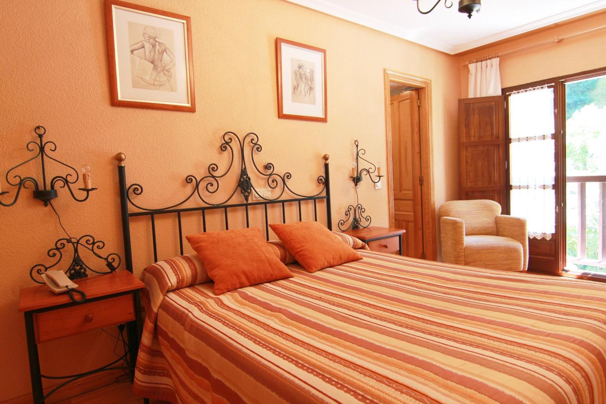 Hotel Tixileiro Sisterna Esterno foto